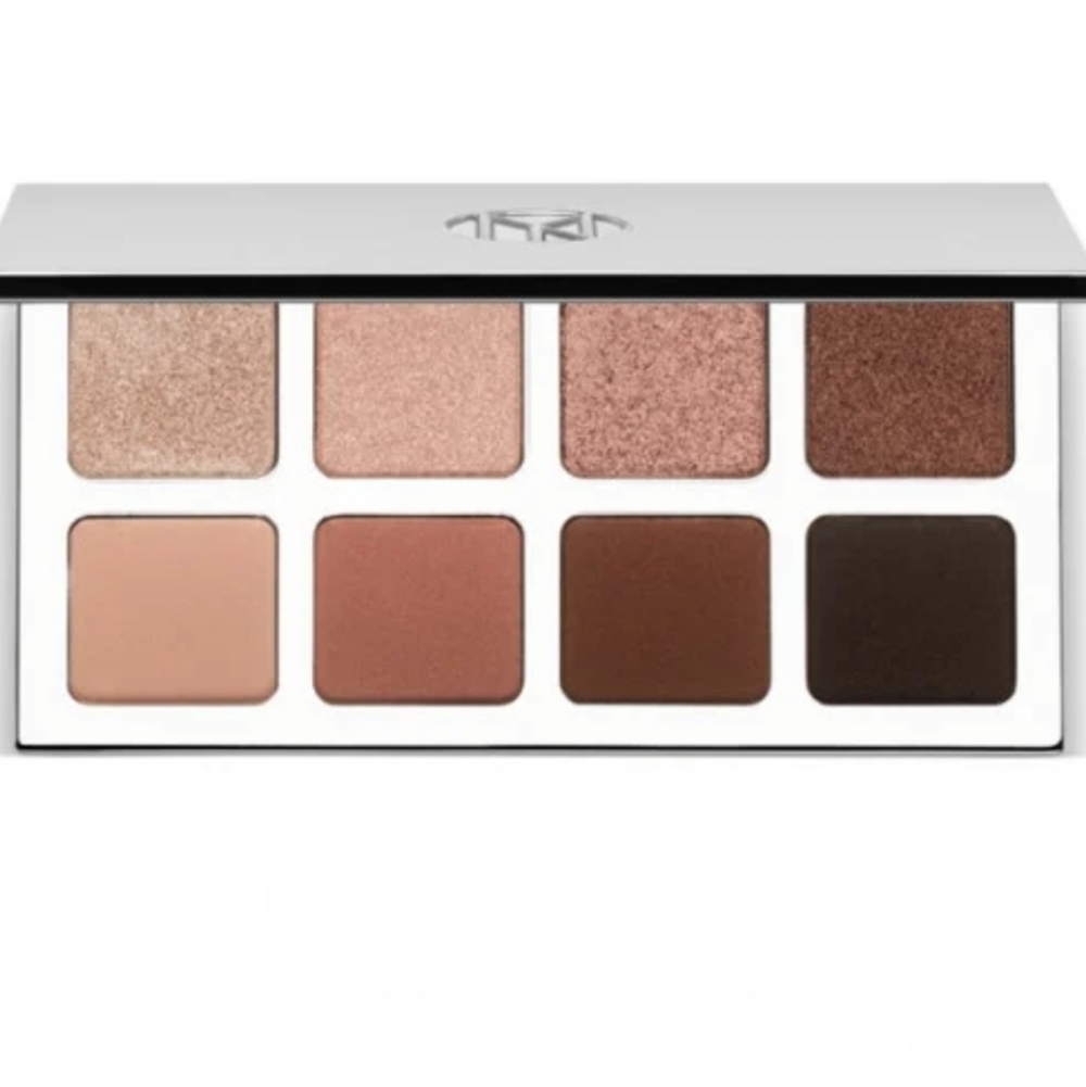 NIB Il Makiage Color Boss Master Eyeshadow Palette Hundo P